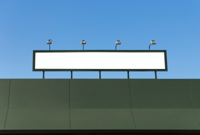 Ejemplo de estructuras rectangulares para anuncios 